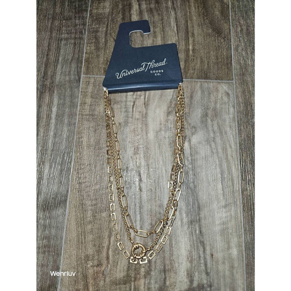 Universal Thread Layered Necklace  New